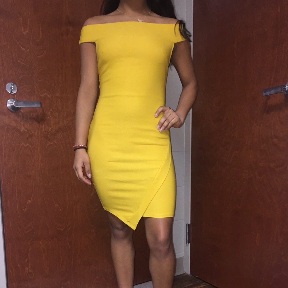 Yellow off the shoulder stretchy dress